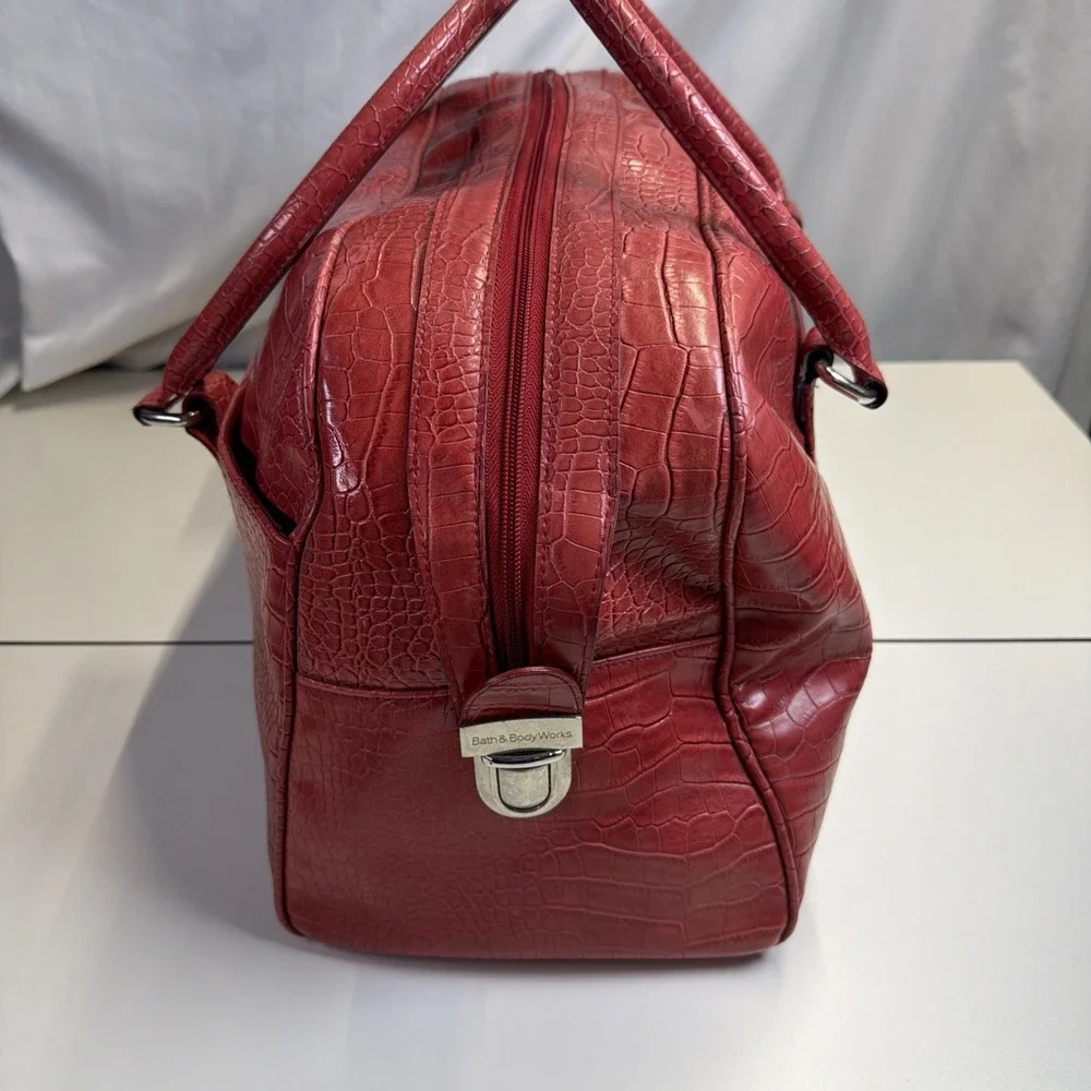 Vintage 90s Bath & Body Works Red Faux Alligator Leather Tote Travel Bag Y2K